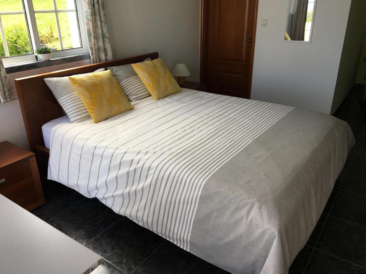 Faial Casa Dankari B&B Ribeirinha  Extérieur photo